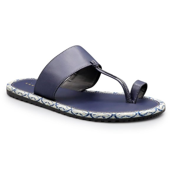 Blue Dabu Print Kolhapuri Chappals